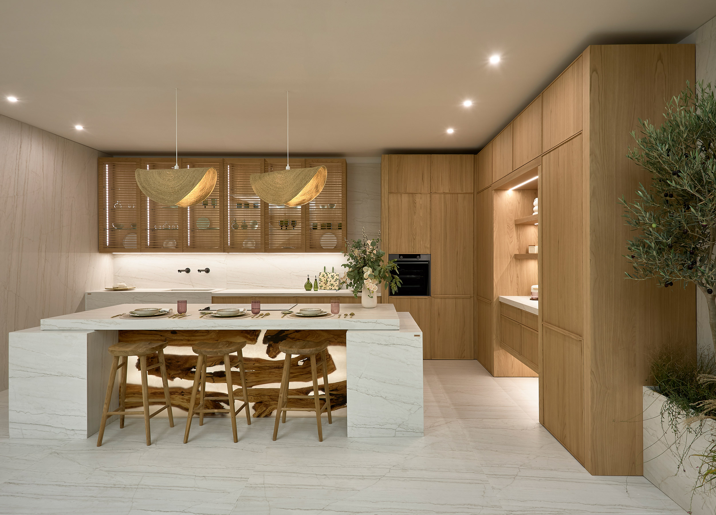 MARBELLA DESIGN ART — imagen 1